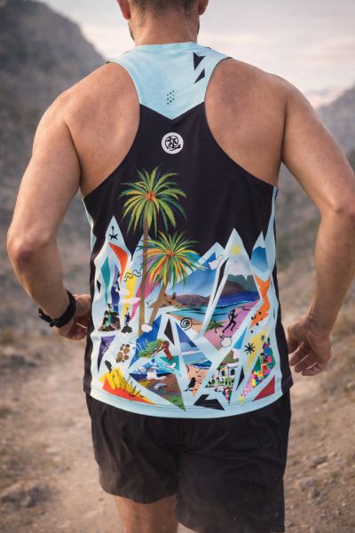 camiseta-tecnica-sin-mangas-unisex-reflejos-hombre-trasera Parte trasera camiseta técnica sin mangas unisex Reflejos