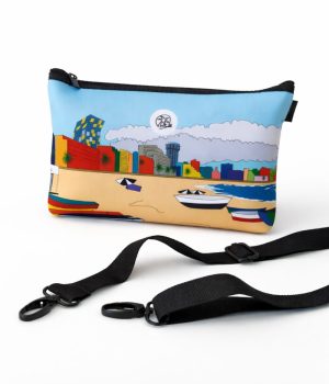 Bolso neceser neopreno Playa de Las Canteras con correa ajustable y diseño de la playa y ciudad de Las Palmas de Gran Canaria